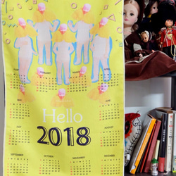 [RemadeUni]レトロ懐かしの人形コミカルなヒットカラー2018カレンダーマイクロファイバータオルのカレンダー/カレンダー 4枚目の画像