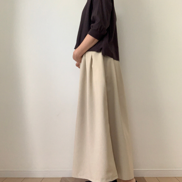 □再販トロストレッチロングワイドパンツ　ポケット付★ベージュ&黒　丈調節可能　シワになりにくい　動きやすい 2枚目の画像