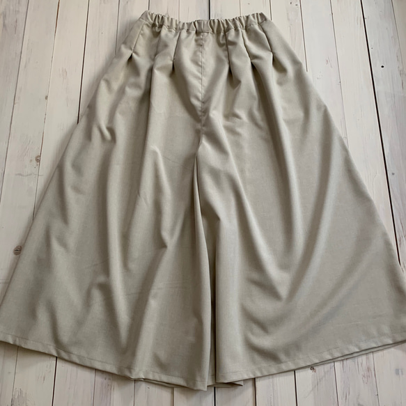 □再販トロストレッチロングワイドパンツ　ポケット付★ベージュ&黒　丈調節可能　シワになりにくい　動きやすい 8枚目の画像