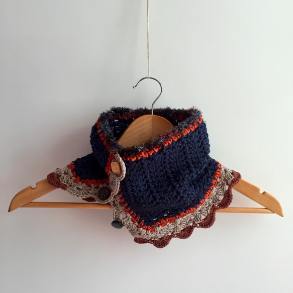 Creative cowl  |  Multi-ways hand crochet scarf  |  organic 5枚目の画像