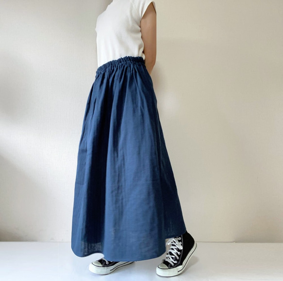 長裙配蓬鬆的雙層紗布*最大長度* 100％棉*簡單的深色海軍藍 第7張的照片