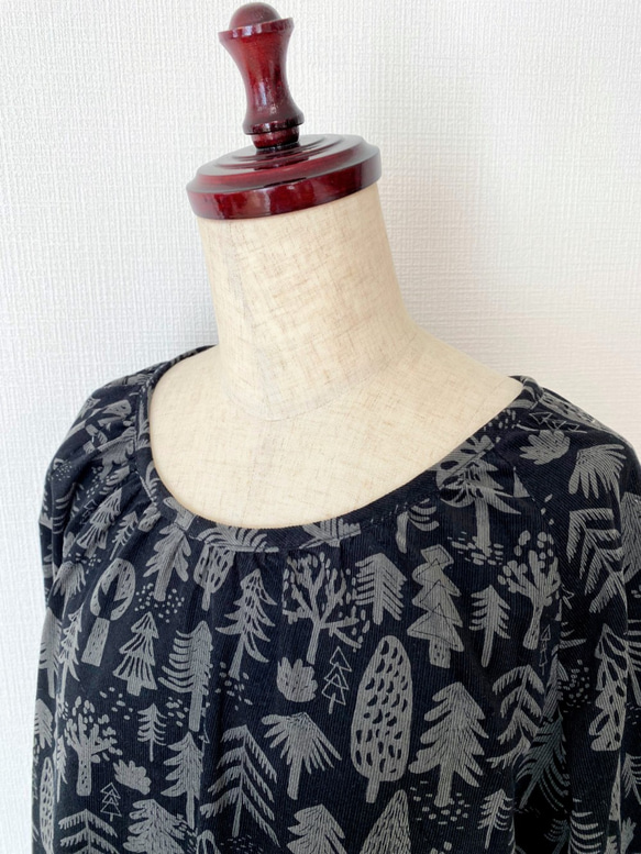 Winter Forest *Tree 長袖插肩連衣裙 *Warm Corduroy *Swan *Cotton 100% *M 第9張的照片