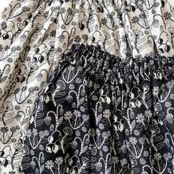 斯堪的納維亞風格 * 野花圖案 * 寬鬆長裙 * 100% 棉 * 超長款 * 雙層薄紗 * 象牙白 第3張的照片