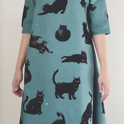 光滑黑貓*喇叭裙：棉麻：半袖：葉綠色 第4張的照片