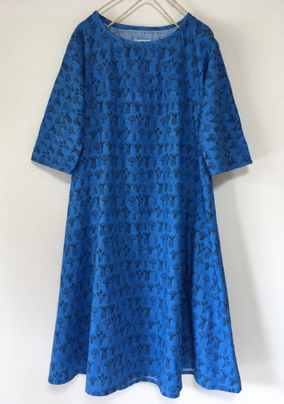 蘑菇模式*簡單的耀斑禮服*深藍色 第3張的照片
