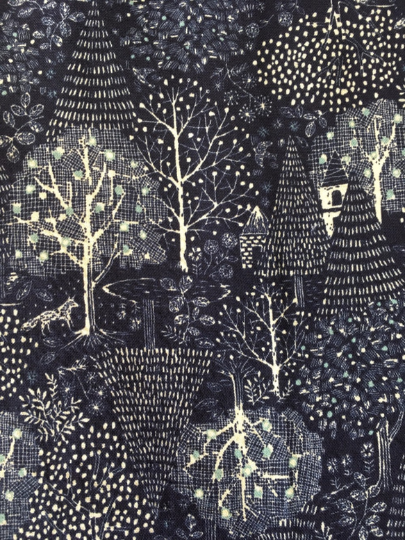 刺繡風格*冬季森林喇叭單件*斯堪的納維亞風格*樹木和動物*半袖*深藍色 第6張的照片