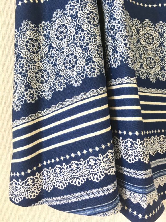 法式蕾絲圖案喇叭裙*短袖*藍色 第10張的照片