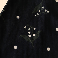 刺繡山谷百合花圖案*寬鬆3/4袖的褶皺連衣裙*雙層紗布 第2張的照片