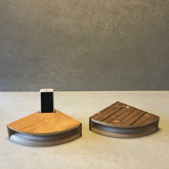 iPhoneスピーカー ウッドホーン L 《ブラック・チェリー：左側の桜の杢