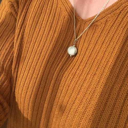 希少k18翡翠ループタイ 北海道 知恵 長寿 飛躍