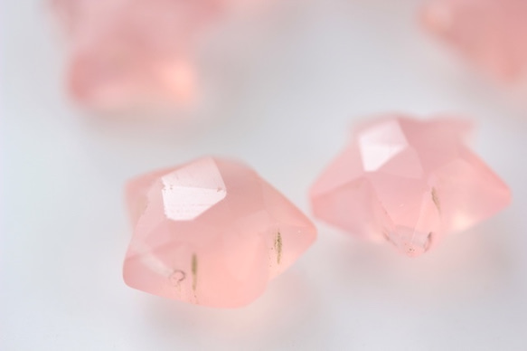 14kgf ピンクカルセドニー・スターとパールのマスクチャーム 5枚目の画像