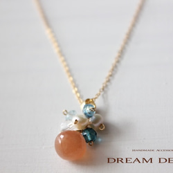 14kgf オレンジムーンストーンとブルークォーツのネックレス｜６月誕生石 ◇Moonstone◇ 1枚目の画像