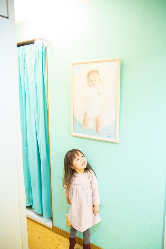 【スマホで撮った写真で作れる】赤ちゃんの等身大ポスター　A２ 2枚目の画像