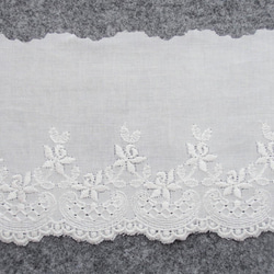 3.0ｍ以上＊花刺繍の綿レース＊オフホワイト 3枚目の画像