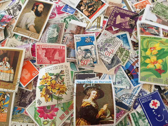 オリンピック記念あり♩世界の使用済切手 超お得な500枚セット！　デコパージュ・コラージュ・レジン 1枚目の画像