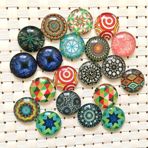おさる様◆専用 ボタンカボション◆ハンドメイド・レトロボタンカボション おさる様◇専用 ボタンカボション◇ハンドメイド・レトロボタン