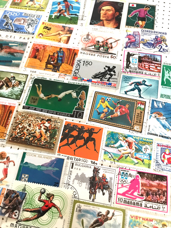 世界のスポーツ、オリンピック柄使用済切手 超お得な40枚セット！　デコパージュ・コラージュ・レジン 3枚目の画像