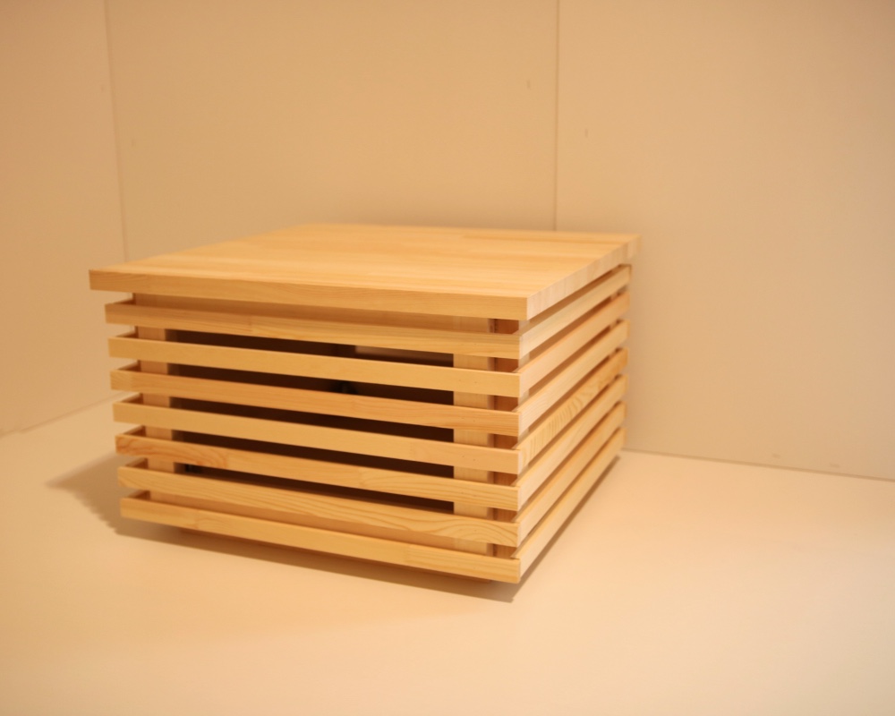 格子のコーヒーテーブル　(Creemaで購入) 格子のコーヒーテーブル（ブラウン） ローテーブル・リビング