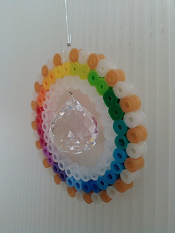【雨と太陽の交わる円環型】色相環風サンキャッチャー【虹の母】 2枚目の画像