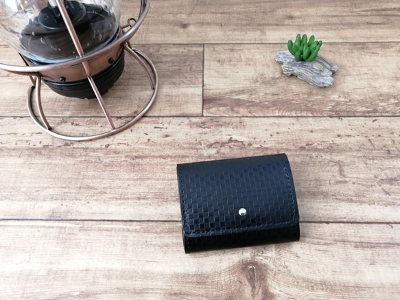 コンパクト財布art-mini ブラックドット 1枚目の画像