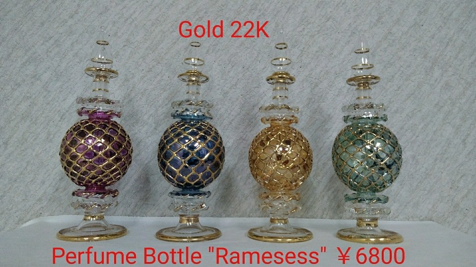 22Kゴールデンネツト　香水ボトル　　\6800