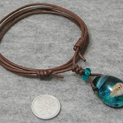 月夜のオウムガイ とんぼ玉 ガラス ネックレス No1860 6枚目の画像