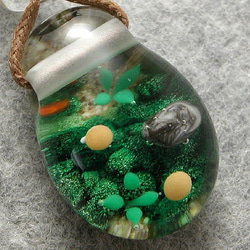 苔とキノコ とんぼ玉 ガラス ネックレス No831 1枚目の画像
