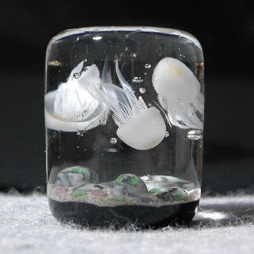 迫よいこ作　ガラス製ペーパーウェイト 気泡入り 迫よいこ作 ガラス製ペーパーウェイト 気泡入り 爽やかな風を