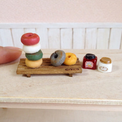 ミニチュア編み物バスケット 足付きブルー その他アート cokucoku 通販