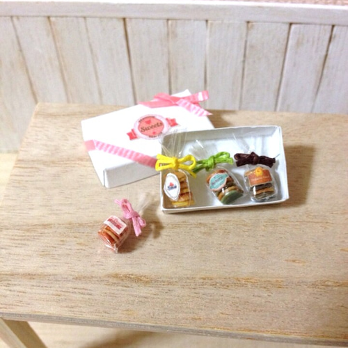 受注販売】ドーナツクッキーBOX ミニチュアスイーツ ミニチュア