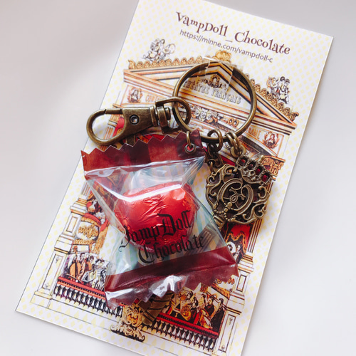 ハートなパッケージキーホルダー(鍵付き) キーホルダー VampDoll