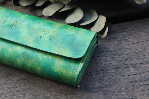 Accordion vegetable tanned leather long wallet -RIVER 2枚目の画像