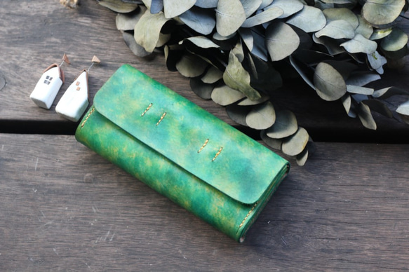 Accordion vegetable tanned leather long wallet -RIVER 3枚目の画像