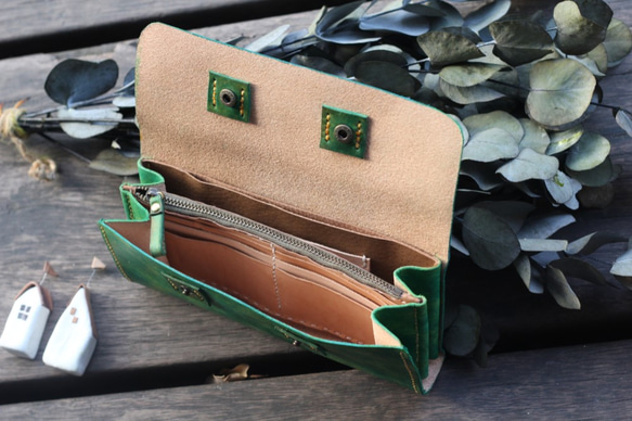 Accordion vegetable tanned leather long wallet -RIVER 4枚目の画像