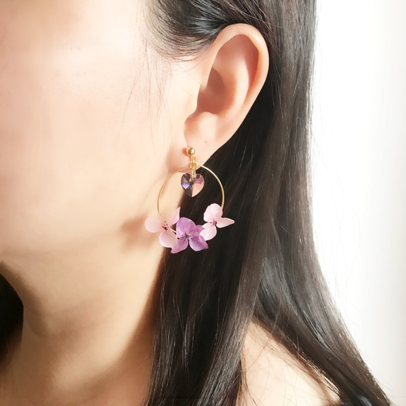 Real flower Hydrangea Earrings with Swarovski 18KGP 3枚目の画像
