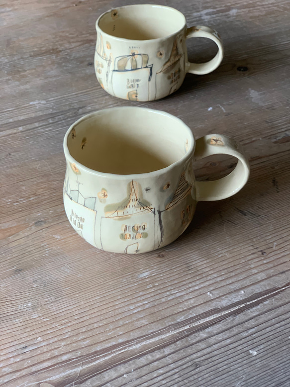 エミコさまオーダー品 白の家のマグカップぷっくり マグカップ naho 
