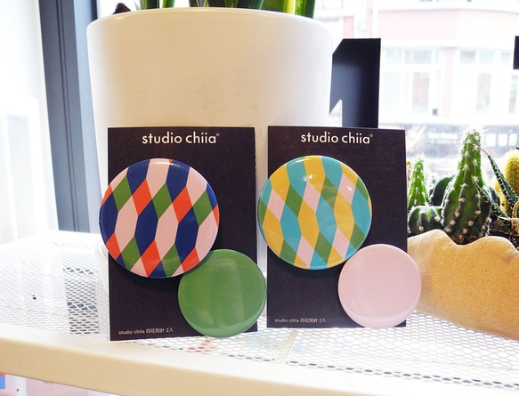 studio chiia 原創印花別針 2入 綠菱格 第5張的照片