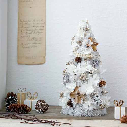 OUT オレオちゃん♡ クリスマスツリー モコモコホワイト♡ OUT オレオちゃん♡ クリスマスツリー モコモコホワイト