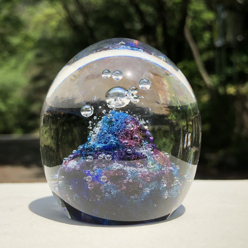 青いお山のペーパーウェイト ガラス その他インテリア雑貨