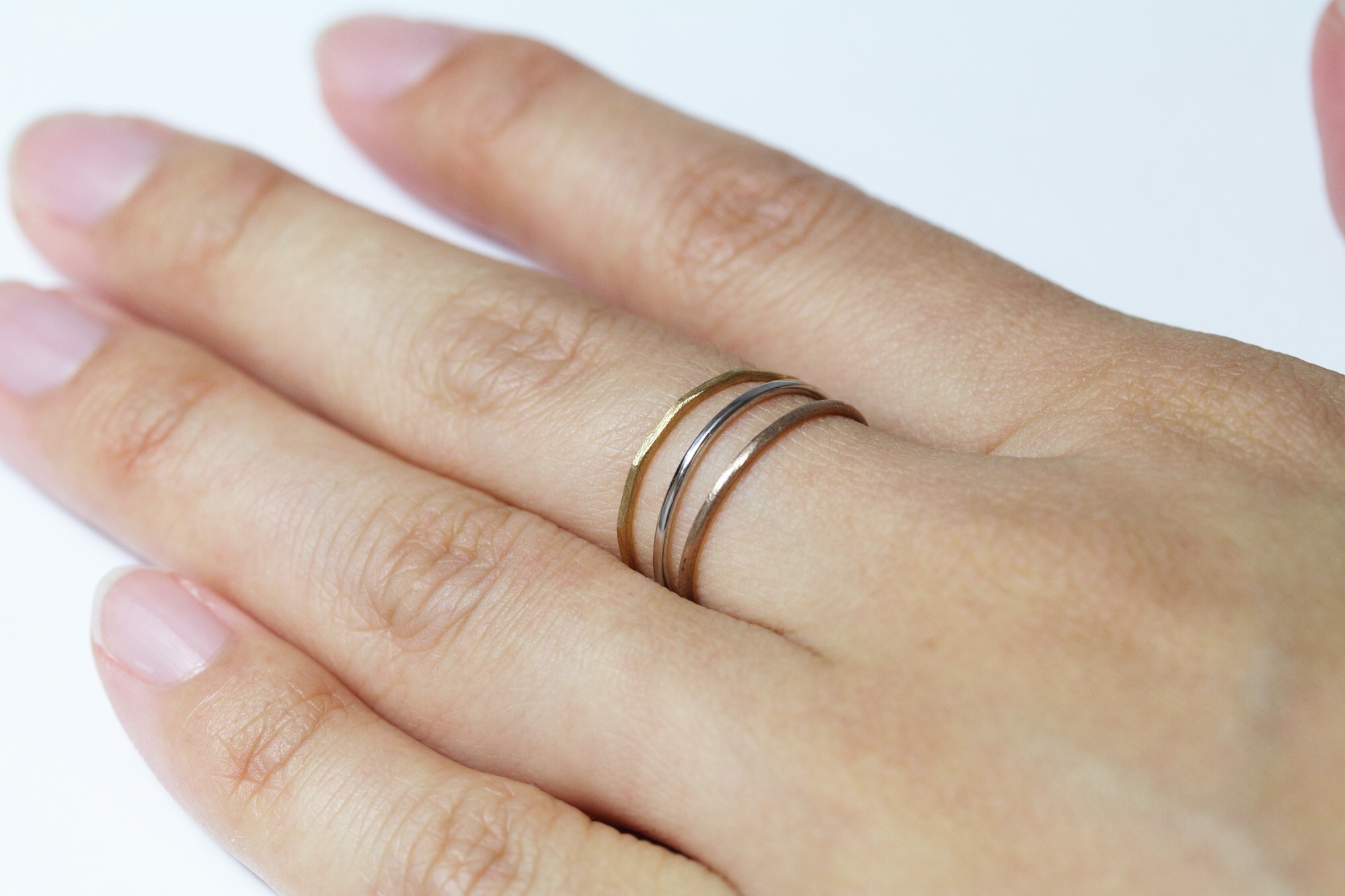 【華奢リング】FINE RING Matte K18PG ピンクゴールド １ミリ 極細 重ね付 ハンドメイド プレゼント