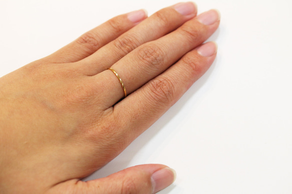 【K18PG華奢リング】FINE RING Smooth ピンクゴールド １ミリ幅 重ね着け プレゼント 3枚目の画像