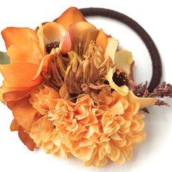 野原の花束の髪飾り　オレンジ 2枚目の画像