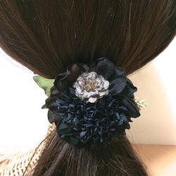 花集めの髪飾り　ノスタルジックブラック 5枚目の画像