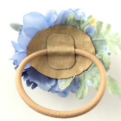 春の花束の髪飾り ブルー×アイボリー 6枚目の画像