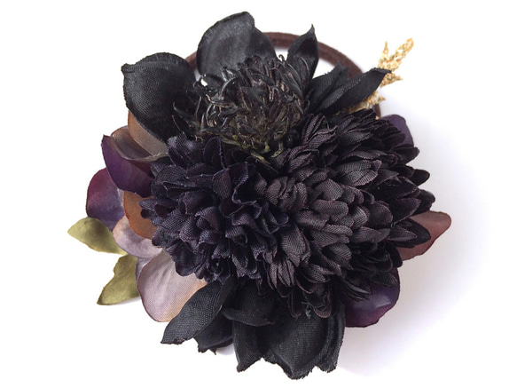 花集めの髪飾り　ブラック 1枚目の画像