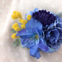 春の花束のコサージュ　ブルー×イエロー 7枚目の画像