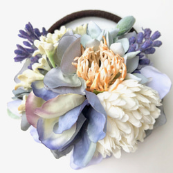 ラベンダーと花集めの髪飾り　グレイッシュブルー ×アイボリー 6枚目の画像