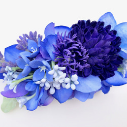 ラベンダーと花集めのバレッタ　ロイヤルブルー×ブルー 1枚目の画像