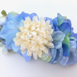 SALE! 花集めのバレッタ　ペールブルー 3枚目の画像
