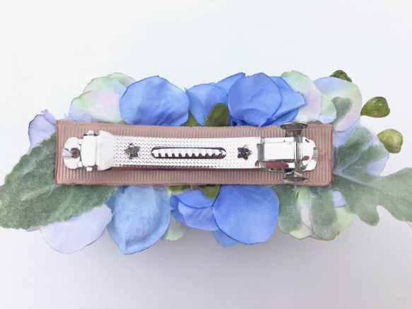 SALE! 花集めのバレッタ　ペールブルー 5枚目の画像